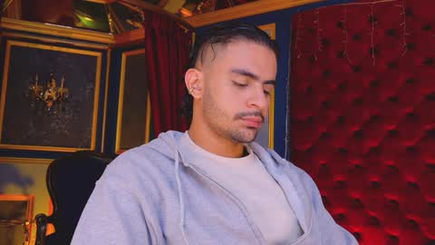 CLICK HERE  --   online show from December 2024 11:29:01 AM