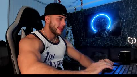 Snapshot of camilowatson chatting on January 2025 11:35:02 PM Camilo Watson online show from January 2025 11:35:02 PM