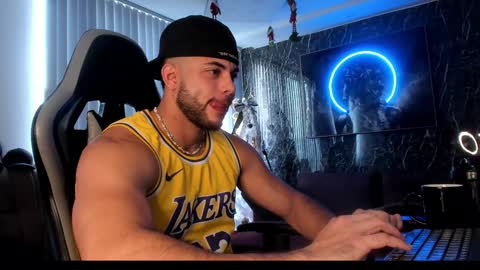 Snapshot of camilowatson chatting on January 2025 10:22:02 PM Camilo Watson online show from January 2025 10:22:02 PM