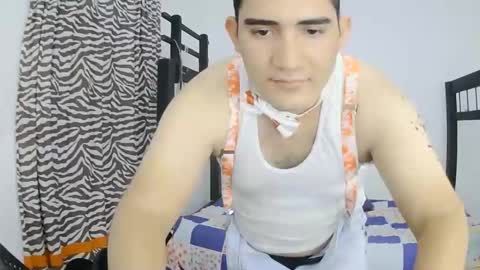 Camilowhite  online show from October 2025 08:35:01 PM