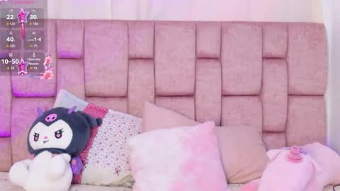 Snapshot of camiluxe chatting on May 2026 07:00:01 PM camiluxe online show from May 2026 07:00:01 PM