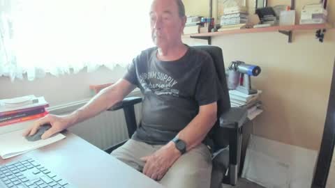 Cammee online show from July 2026 09:22:01 AM