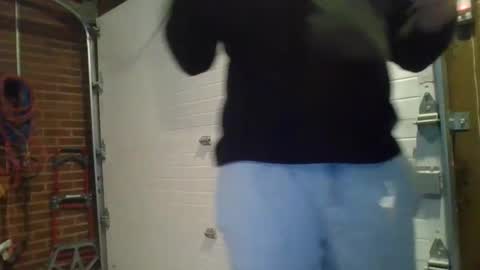 Snapshot of cammyman6900 chatting on January 2025 03:11:02 PM cammyman6900 online show from January 2025 03:11:02 PM