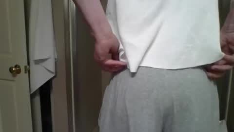 Snapshot of cammyman6900 chatting on February 2025 03:05:02 PM cammyman6900 online show from February 2025 03:05:02 PM