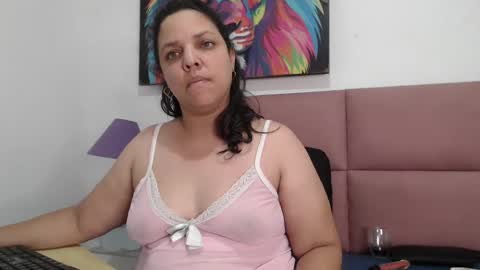 camturbery online show from December 2024 05:44:02 PM