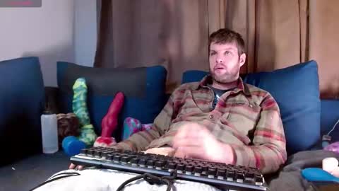 mark the Slut online show from February 2026 05:03:02 AM