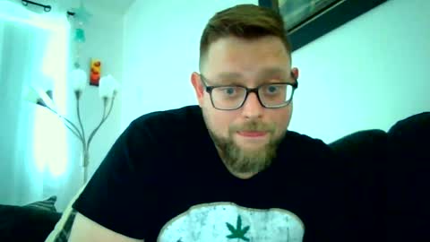 canadianbacon1985 online show from July 2026 04:03:02 PM
