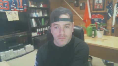 Snapshot of canadianboi6969 chatting on December 2024 08:44:02 AM CanadianBacon6969 online show from December 2024 08:44:02 AM