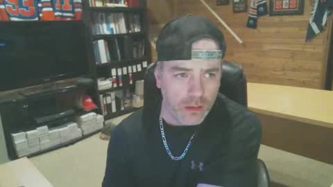 Snapshot of canadianboi6969 chatting on March 2025 07:51:02 AM CanadianBacon6969 online show from March 2025 07:51:02 AM