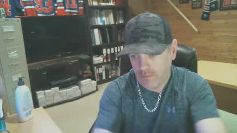 Snapshot of canadianboi6969 chatting on March 2025 01:53:01 AM CanadianBacon6969 online show from March 2025 01:53:01 AM