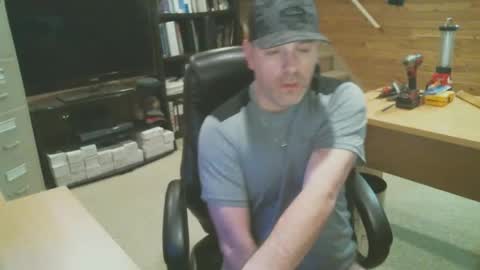 Snapshot of canadianboi6969 chatting on March 2025 07:56:02 AM CanadianBacon6969 online show from March 2025 07:56:02 AM