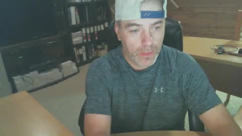 Snapshot of canadianboi6969 chatting on September 2025 06:45:02 AM CanadianBacon6969 online show from September 2025 06:45:02 AM