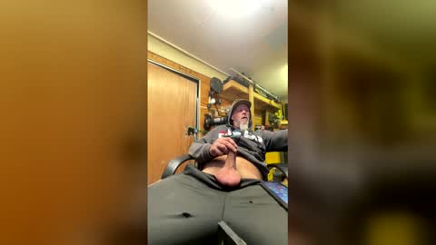 Snapshot of canadianchris1007 chatting on February 2026 03:22:01 AM Chris online show from February 2026 03:22:01 AM