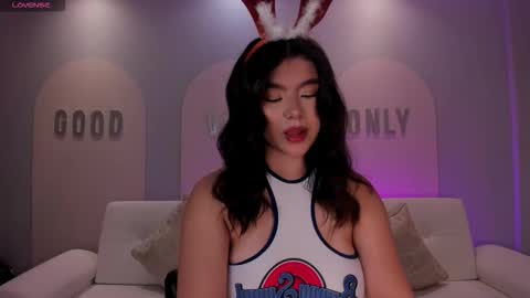 Snapshot of candaserussell chatting on October 2025 08:43:02 PM Candanse R online show from October 2025 08:43:02 PM