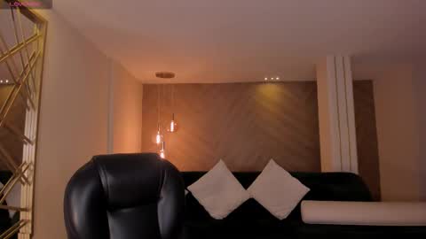  Candanse R  online show from March 2026 03:01:01 AM