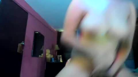 Catalina online show from November 2025 01:55:02 PM