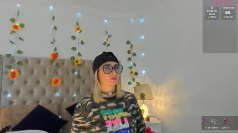 Candie  online show from October 2025 03:21:02 PM