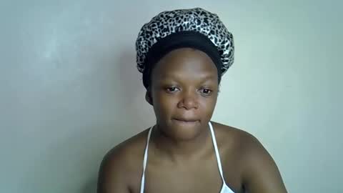 candiemaya online show from April 2026 11:48:01 AM