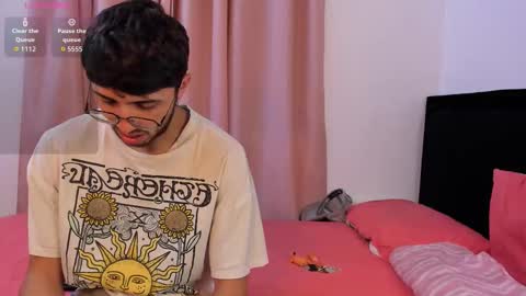 Snapshot of candy_babe22 chatting on December 2025 03:02:02 AM Candy online show from December 2025 03:02:02 AM