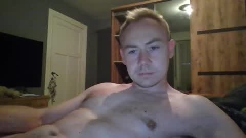 Snapshot of candy_boy_xoxo chatting on May 2026 04:45:02 PM candy_boy_xoxo online show from May 2026 04:45:02 PM