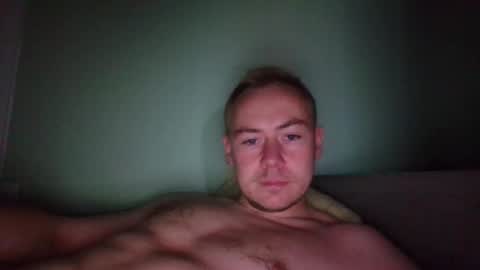 Snapshot of candy_boy_xoxo chatting on May 2026 08:42:01 AM candy_boy_xoxo online show from May 2026 08:42:01 AM
