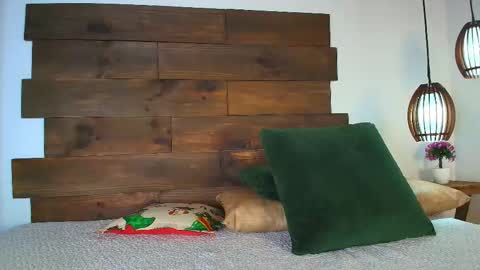 Jolie online show from February 2026 08:14:01 PM