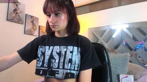 Candy hot online show from September 2025 08:23:01 PM