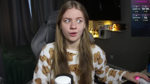 Megan online show from December 2024 09:17:02 AM