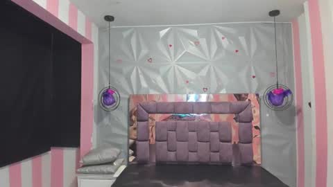 Ania online show from March 2025 11:09:02 AM