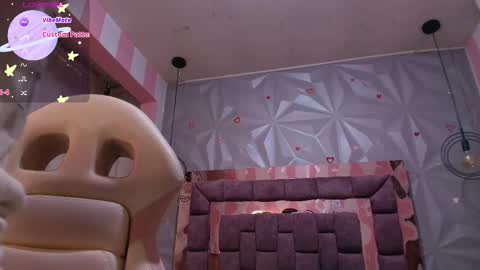 Ania online show from October 2025 11:11:01 AM