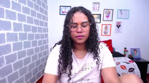 Karen online show from January 2025 10:58:02 PM