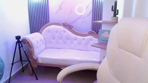 candy online show from February 2026 03:24:02 PM