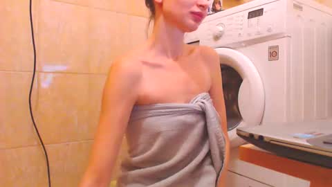 CANDYJESx online show from December 2024 05:44:01 PM