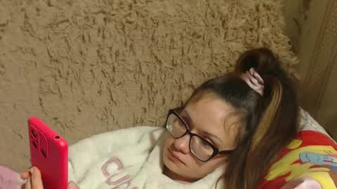 say meow and send tips  online show from January 2025 11:54:01 PM