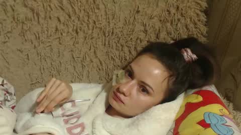 say meow and send tips  online show from February 2025 11:22:02 PM