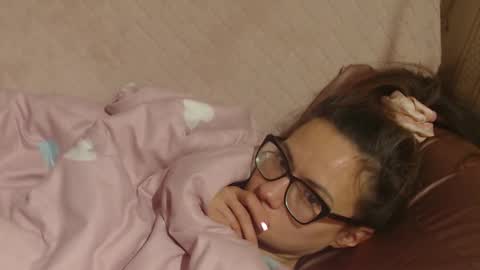 say meow and send tips  online show from November 2025 10:10:01 PM