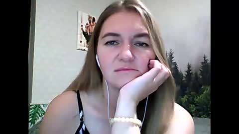 Daisy online show from October 2025 09:26:02 PM