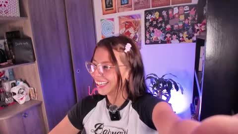 Camilla online show from February 2025 07:10:02 PM