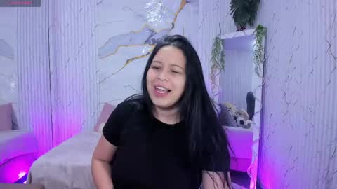 Snapshot of candyy_tay1 chatting on June 2026 11:35:01 AM CANDYY online show from June 2026 11:35:01 AM