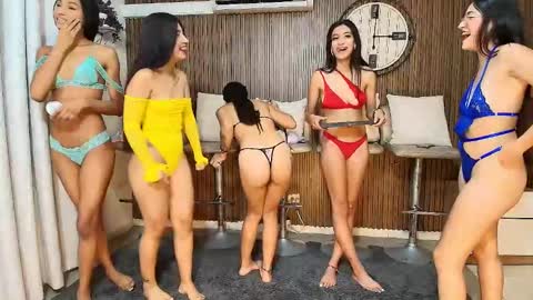 Sara online show from November 2025 06:41:02 PM