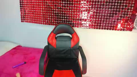Canelitha online show from May 2026 06:57:02 PM