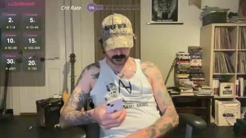 Snapshot of cantleavethehouse chatting on February 2025 05:52:02 AM cantleavethehouse online show from February 2025 05:52:02 AM