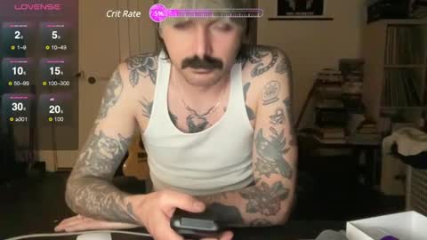 Snapshot of cantleavethehouse chatting on February 2025 05:09:01 AM cantleavethehouse online show from February 2025 05:09:01 AM