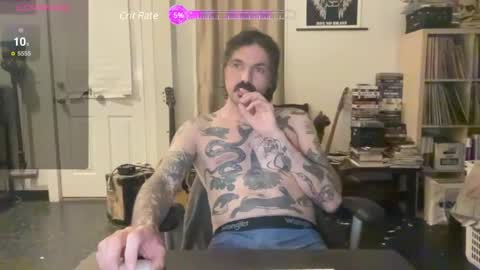 Snapshot of cantleavethehouse chatting on March 2025 04:38:02 AM cantleavethehouse online show from March 2025 04:38:02 AM