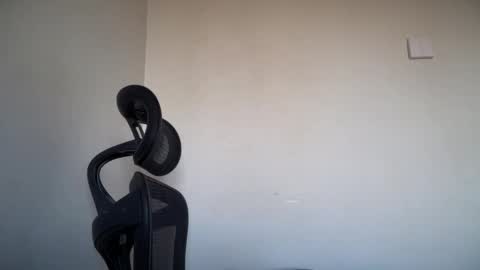 Emma online show from October 2025 06:37:01 AM