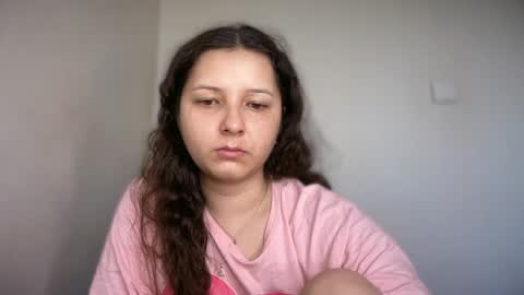 Emma online show from June 2026 06:47:02 AM
