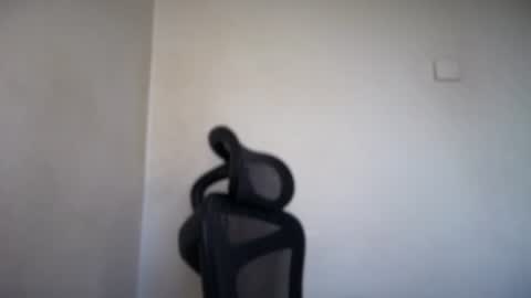 Emma online show from July 2026 05:44:02 AM