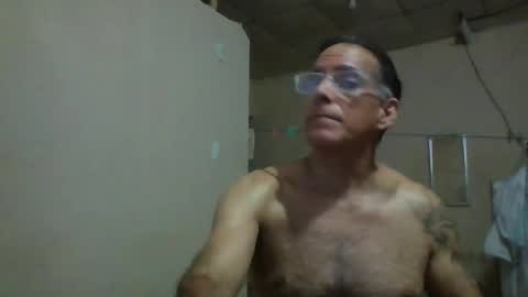 Snapshot of captainfox_ chatting on June 2026 11:39:02 PM captainfox_ online show from June 2026 11:39:02 PM