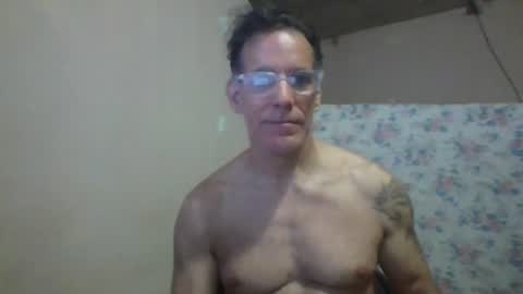 Snapshot of captainfox_ chatting on June 2026 02:01:01 AM captainfox_ online show from June 2026 02:01:01 AM