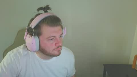 Snapshot of captianplanet1313 chatting on September 2025 01:14:02 PM captianplanet1313 online show from September 2025 01:14:02 PM